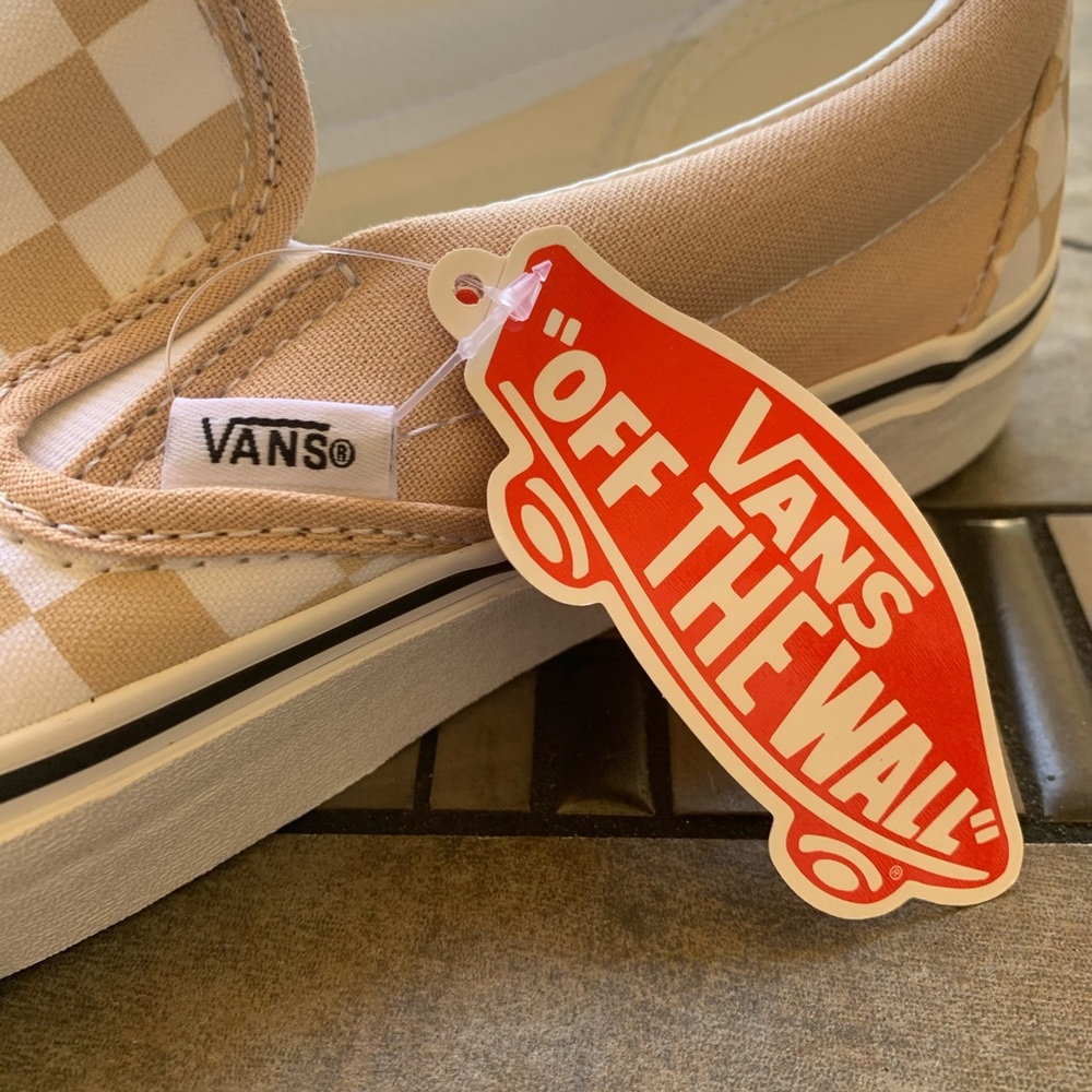 Vans classic slip on • BRAND NEW • NEVER WORN • - Picture 10 of 11